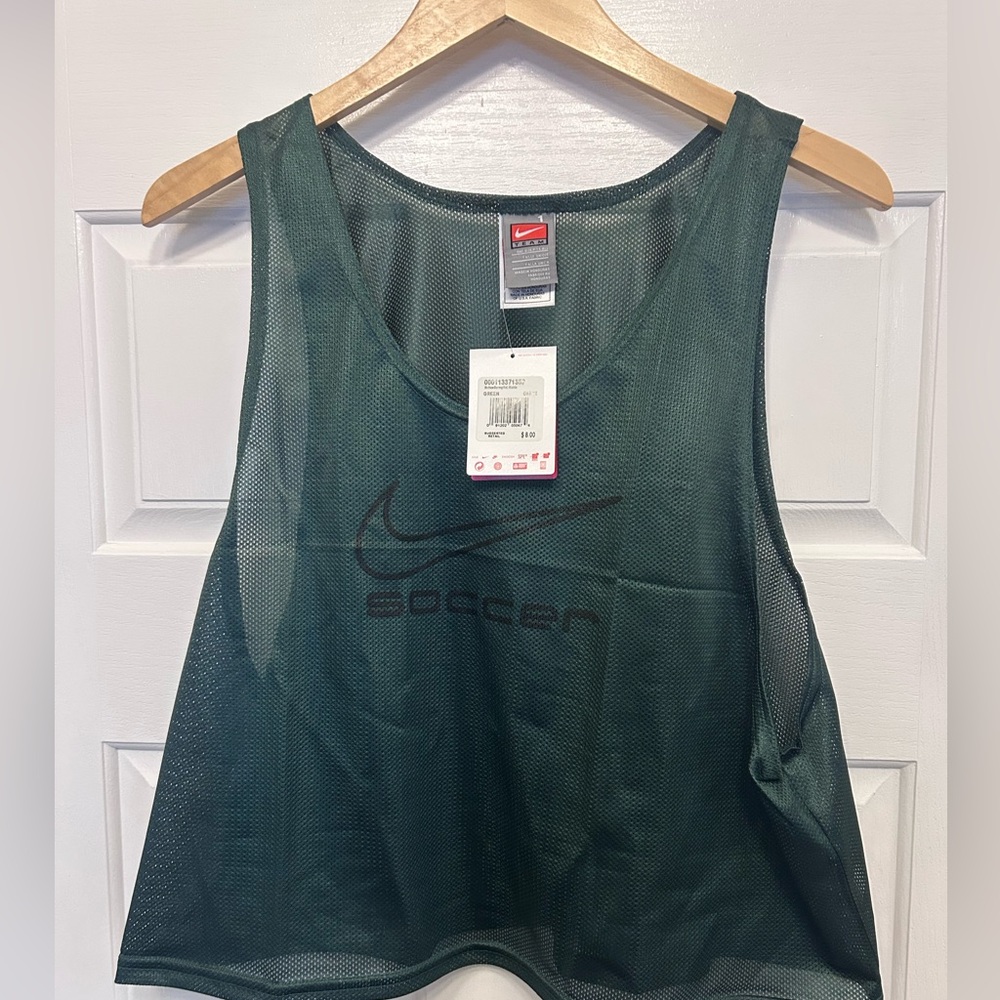 Nike Team Soccer Scrimmage Practice Reversible Mesh Tank Jersey Green Penny OSFM